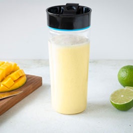 Smoothie de mango cu limete