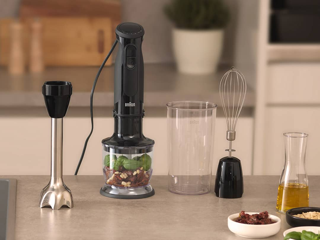 Braun MultiQuick 5 Hand blender in black with small chopper attachment and other accessories