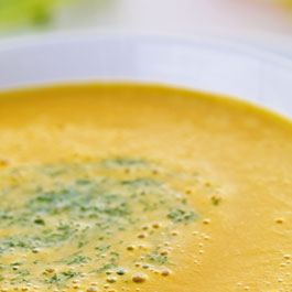 Spiced carrot and lemongrass soup 